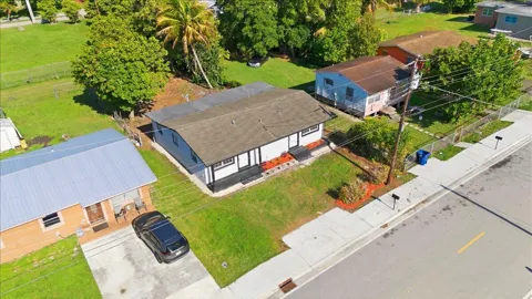 270 SW 10th Avenue #1