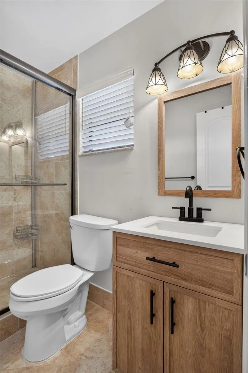 539 NW 36th Avenue Deerfield Beach, FL 33442