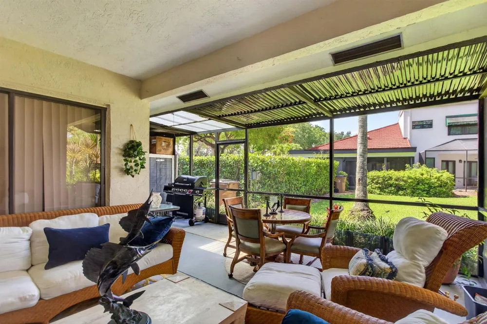 539 NW 36th Avenue Deerfield Beach, FL 33442