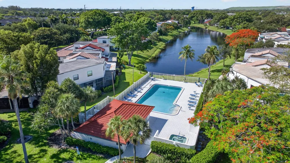 539 NW 36th Avenue Deerfield Beach, FL 33442