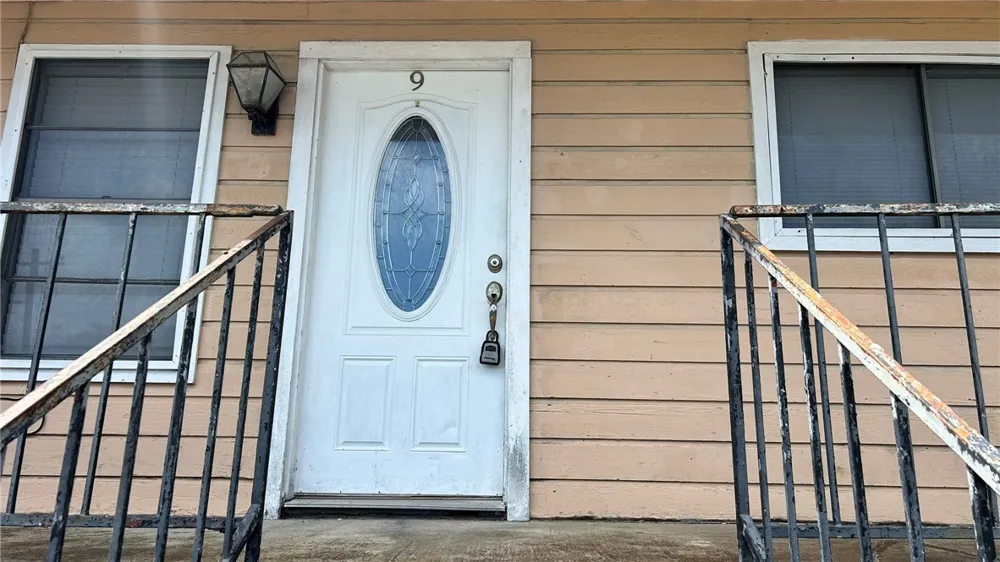 1004 Austin Street #9 Portland, TX 78374