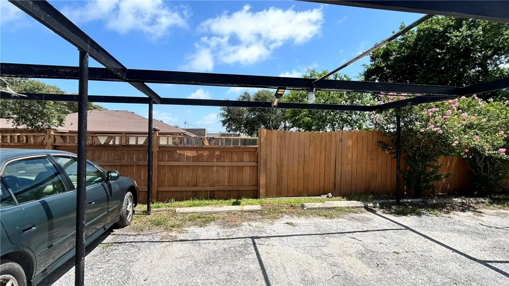 1004 Austin Street #9 Portland, TX 78374