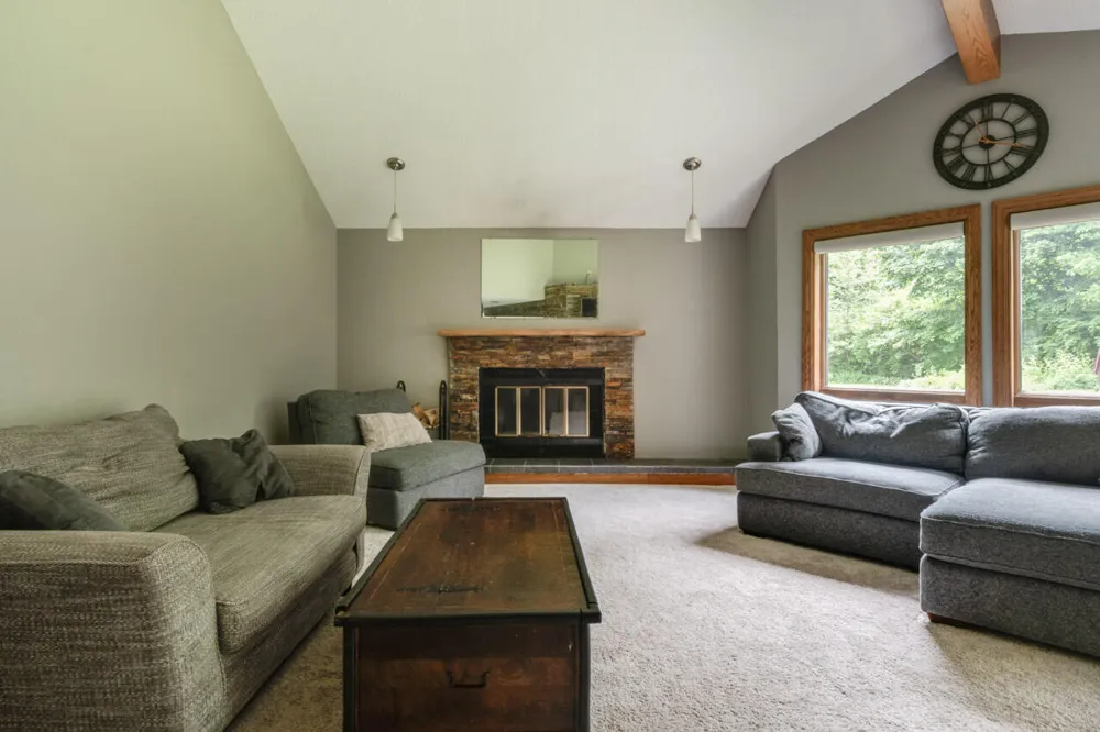 381 Timber Drive Coloma Charter Township, MI 49038