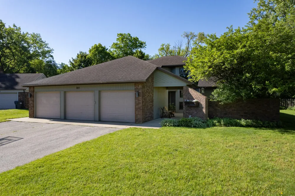 381 Timber Drive Coloma Charter Township, MI 49038