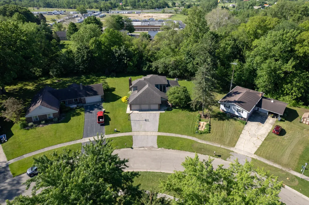 381 Timber Drive Coloma Charter Township, MI 49038