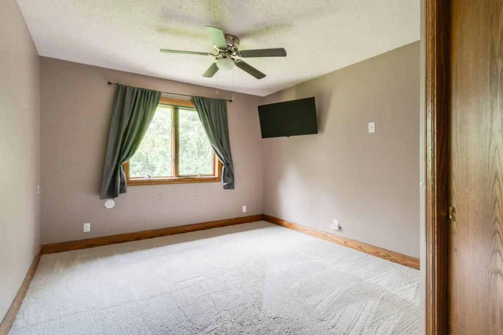 381 Timber Drive Coloma Charter Township, MI 49038