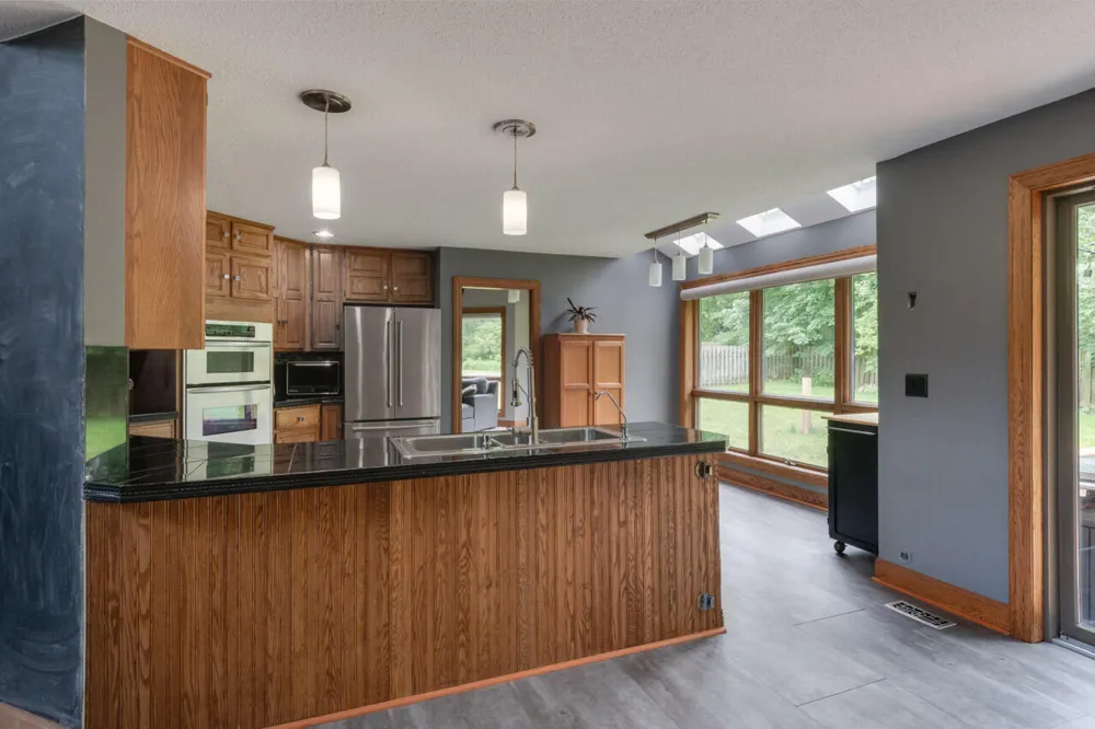 381 Timber Drive Coloma Charter Township, MI 49038