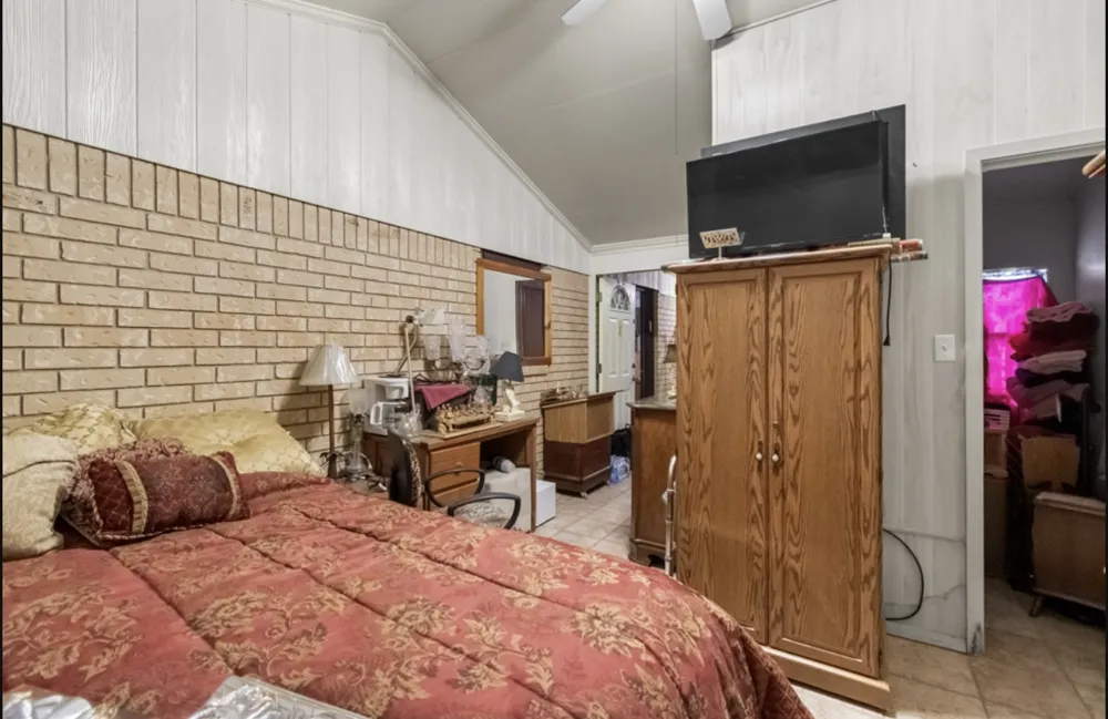 301 Reven Acres Drive Kingsland, TX 78639