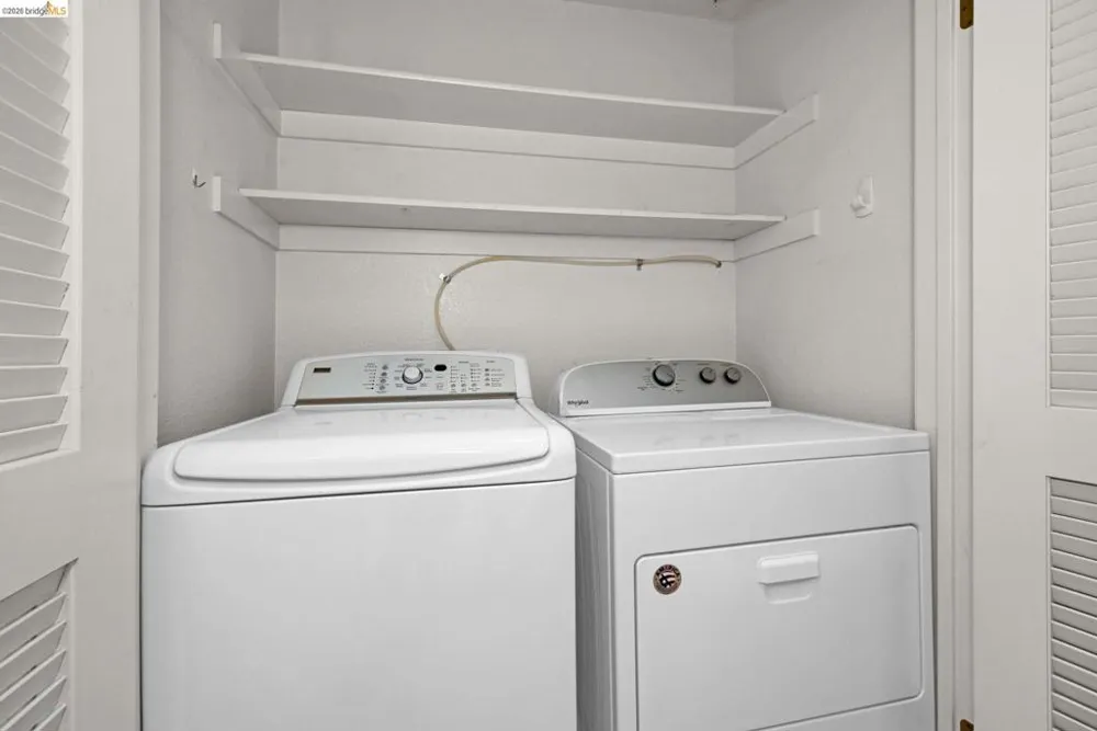21103 Gary Dr #307D Hayward, CA 94546