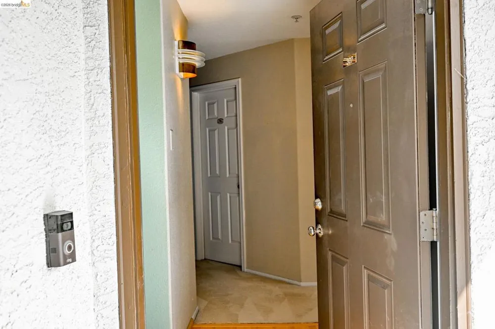 21103 Gary Dr #307D Hayward, CA 94546