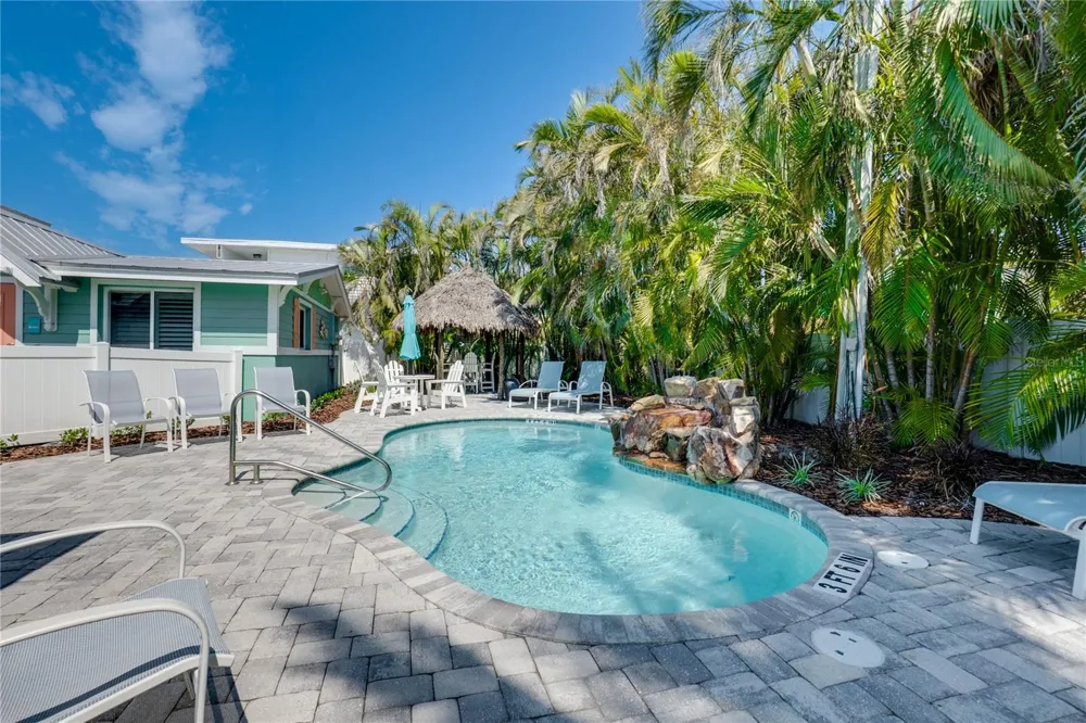 3009 AVENUE E #A Bradenton Beach, FL 34217