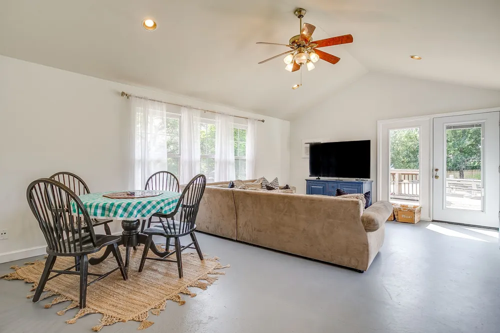 6705 Hanover Road Fort Worth, TX 76116