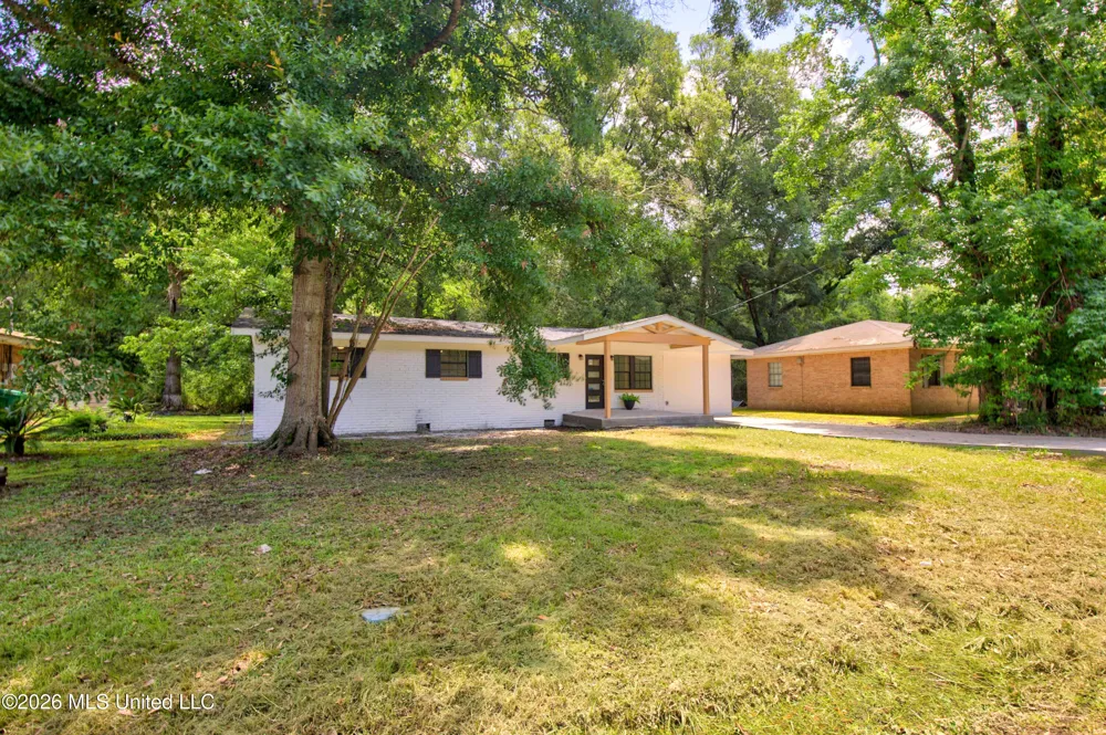 839 Herrin Drive Picayune, MS 39466