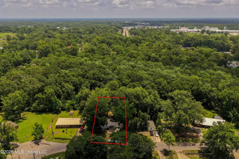 839 Herrin Drive Picayune, MS 39466