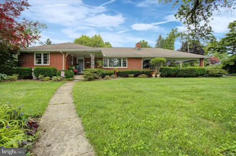 405 WESTOVER ROAD
