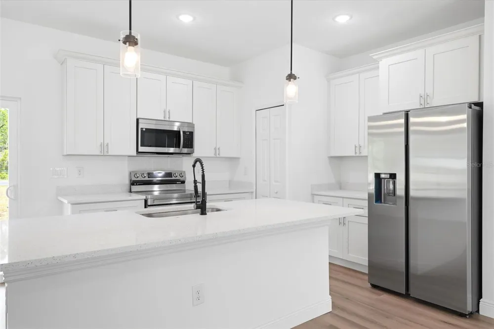 7712 TIDE POINT Citrus Springs, FL 34434