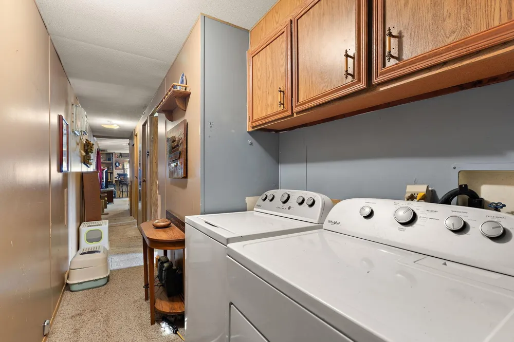 400 22 1/2 STREET NW Stewartville, MN 55976