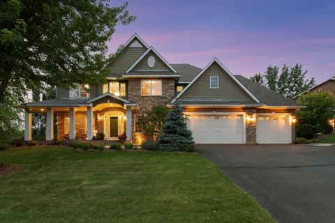 3049 Fairway Drive