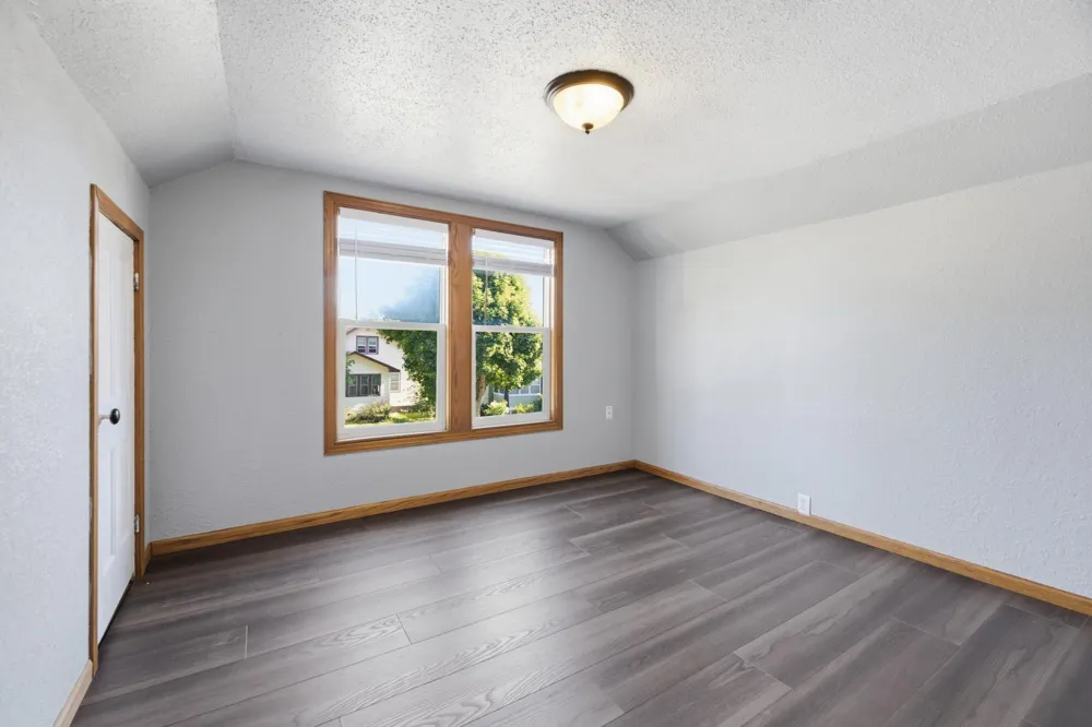 1722 Winnebago Street La Crosse, WI 54601