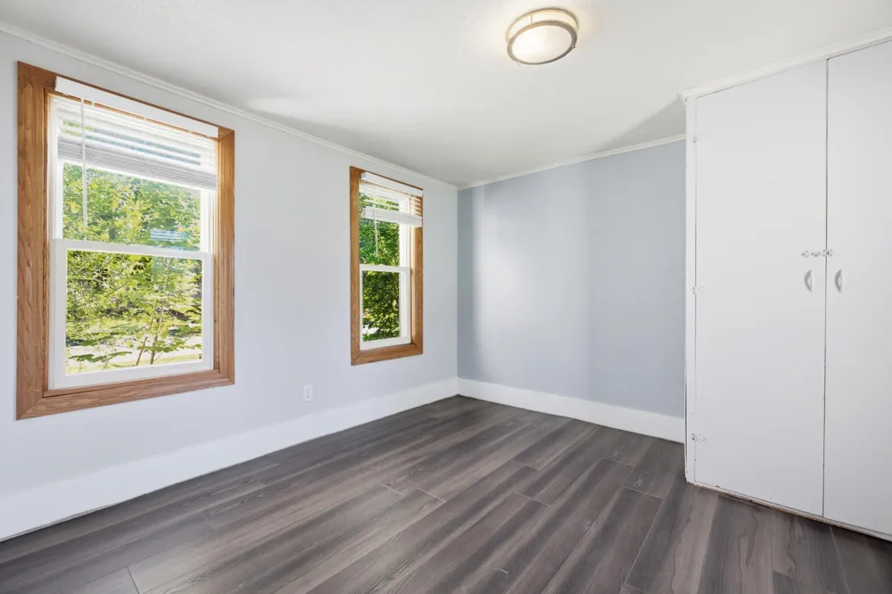 1722 Winnebago Street La Crosse, WI 54601