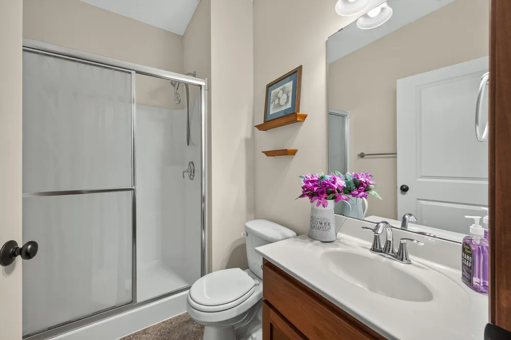 313 Summer Place E Maplewood, MN 55117