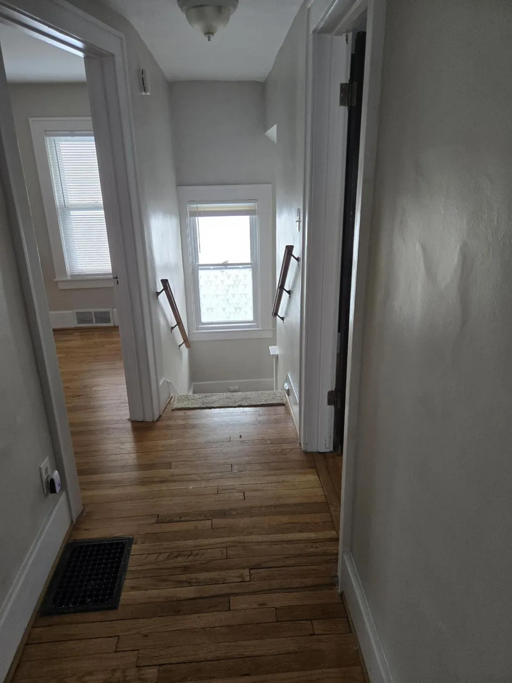 917 Forestdale Road Royal Oak City, MI 48067