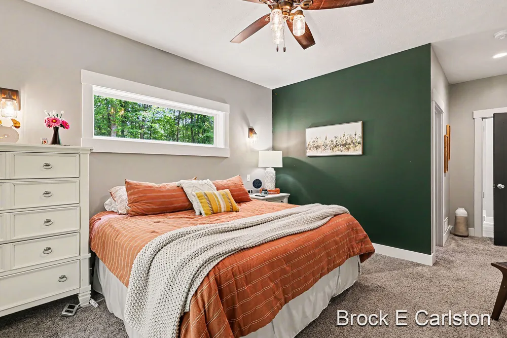 1294 Tall Tree Lane Laketon Township, MI 49445