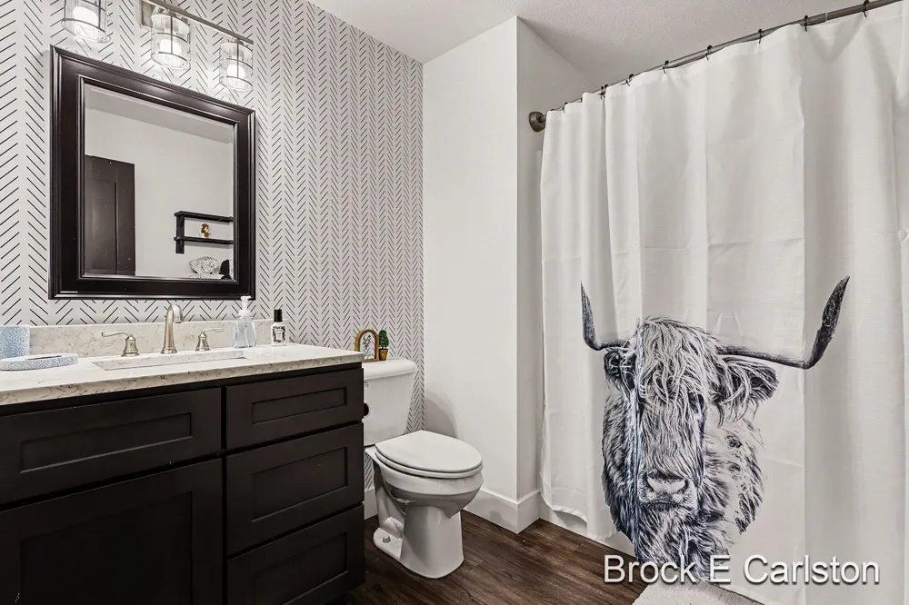 1294 Tall Tree Lane Laketon Township, MI 49445