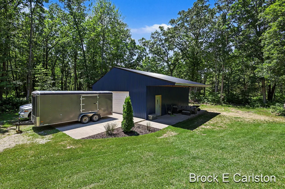 1294 Tall Tree Lane Laketon Township, MI 49445