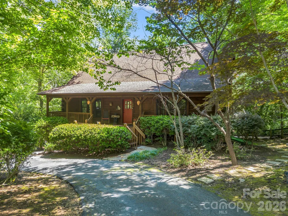 136 Dalton Court Lake Lure, NC 28746