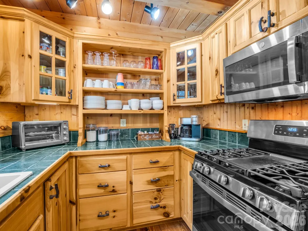 136 Dalton Court Lake Lure, NC 28746