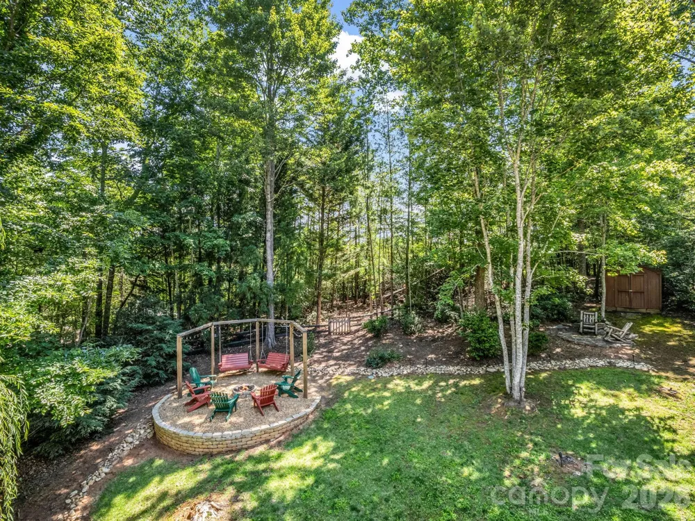 136 Dalton Court Lake Lure, NC 28746
