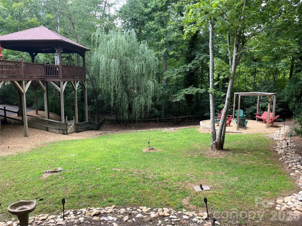 136 Dalton Court Lake Lure, NC 28746