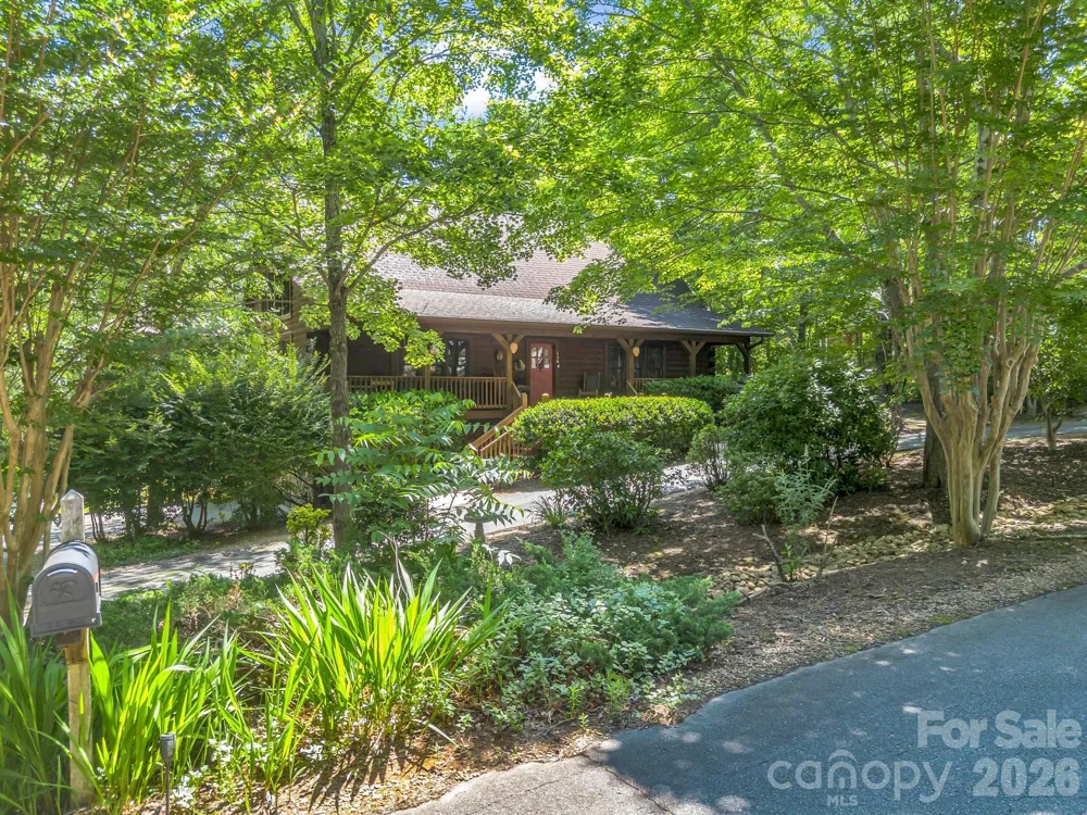 136 Dalton Court Lake Lure, NC 28746