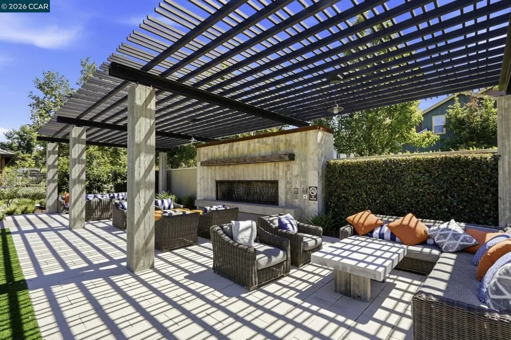865 Tranquility Cir #13 Livermore, CA 94551
