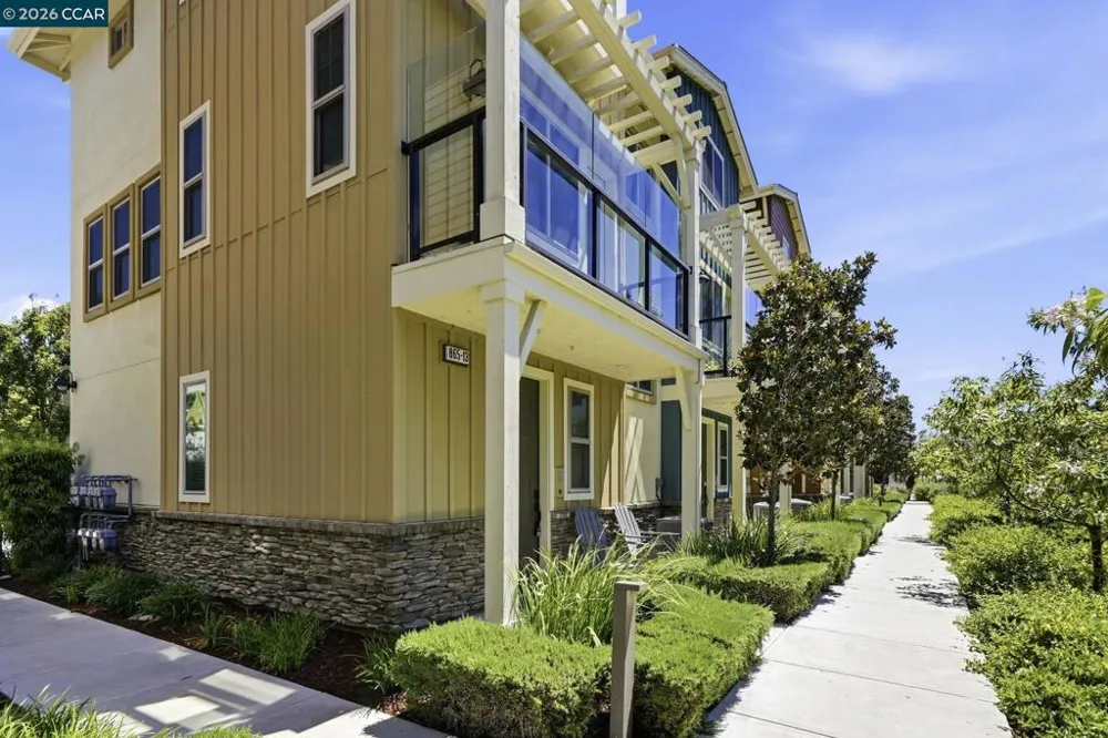 865 Tranquility Cir #13 Livermore, CA 94551