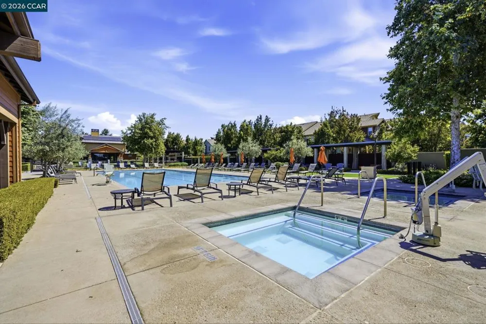 865 Tranquility Cir #13 Livermore, CA 94551