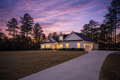 1224 Lee Road 0260
