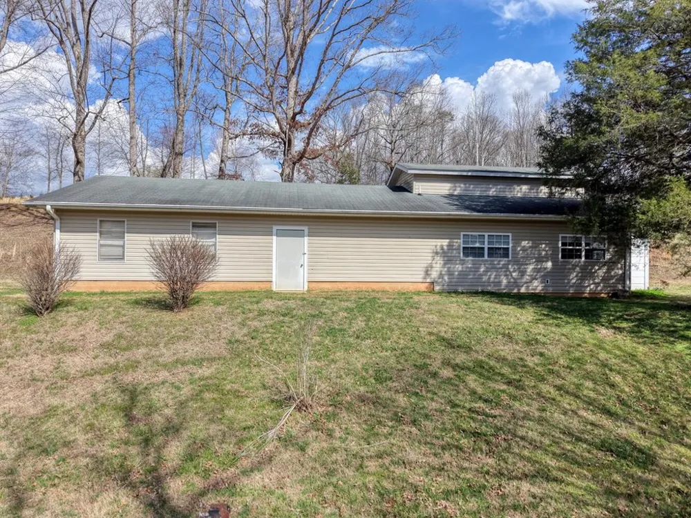 794 State Hwy 66 Young Harris, GA 30582