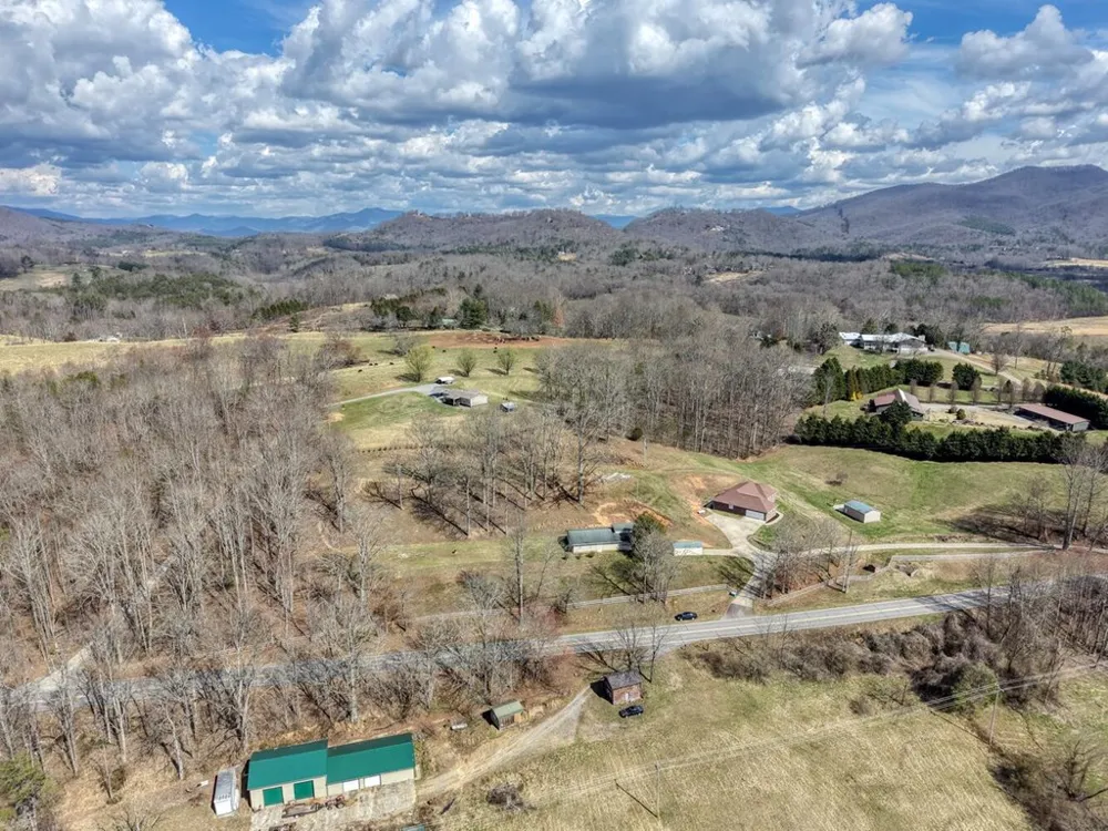 794 State Hwy 66 Young Harris, GA 30582