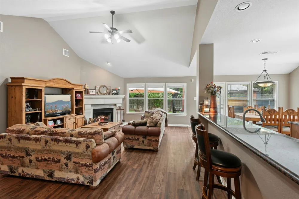 30013 Edgewood Drive Georgetown, TX 78628