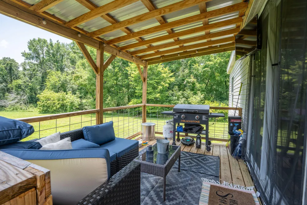 454 County Road 131 Bryant, AL 35958