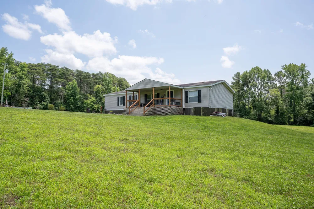 454 County Road 131 Bryant, AL 35958