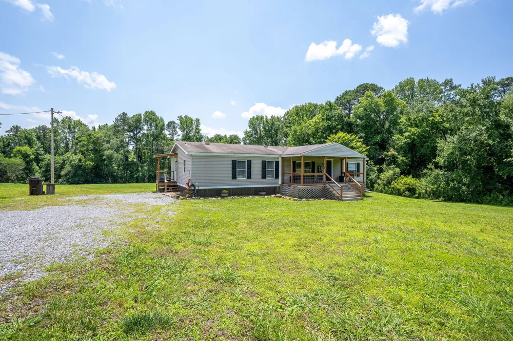 454 County Road 131 Bryant, AL 35958