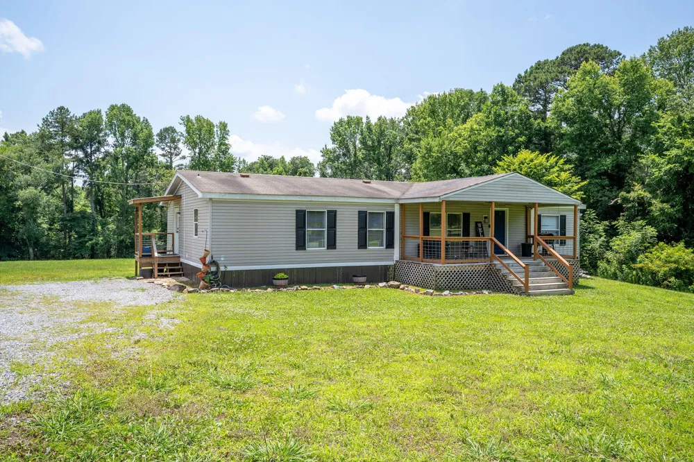 454 County Road 131 Bryant, AL 35958