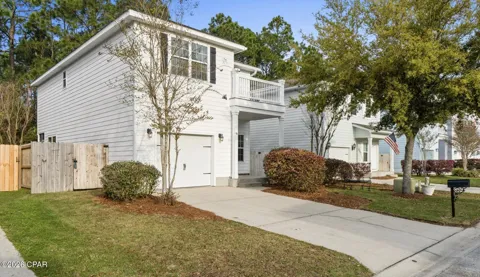 90 Mosaic Oaks Circle