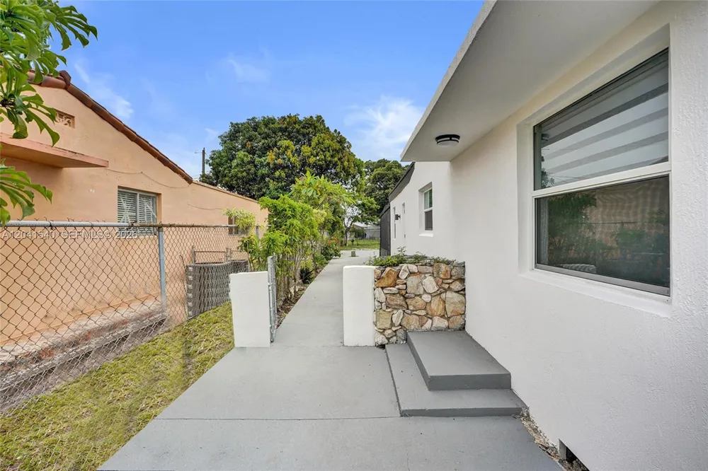 1245 Vermont St Opa-Locka, FL 33054