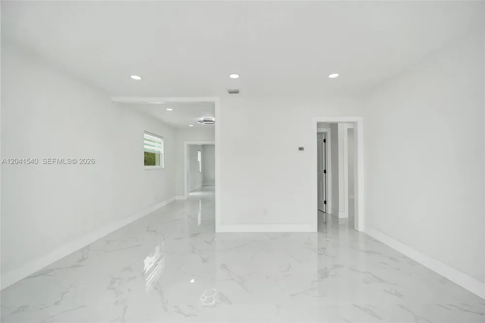 1245 Vermont St Opa-Locka, FL 33054