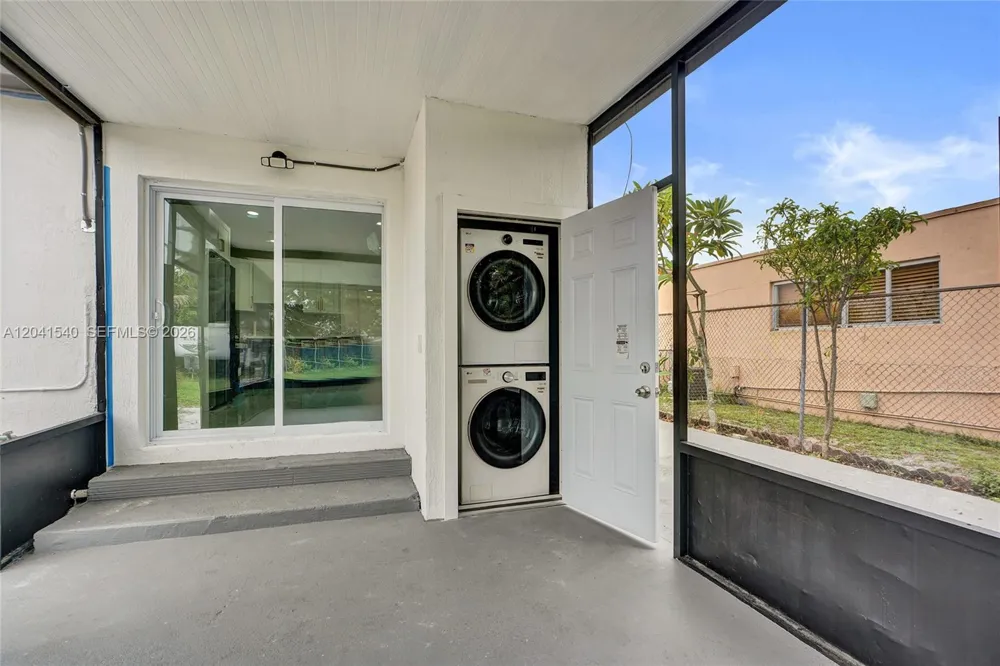 1245 Vermont St Opa-Locka, FL 33054