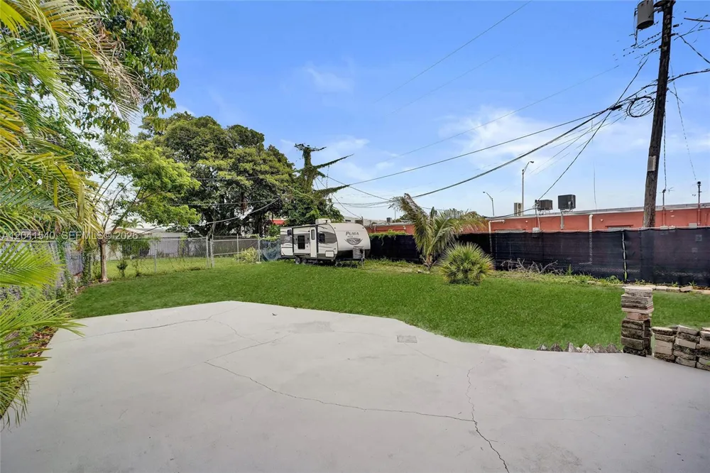 1245 Vermont St Opa-Locka, FL 33054